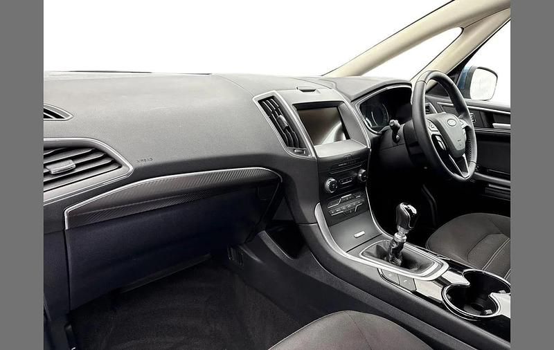 Used Ford Galaxy Titanium 147 HP (108 kW) 2022 Blue MPV