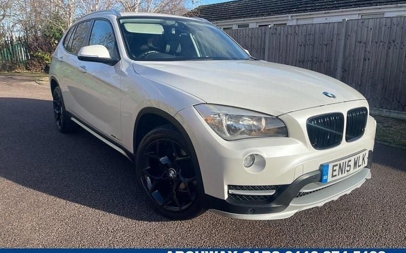 Used 2015 BMW X1 xLine SUV | £8,850 (Good price) - Image 1/4