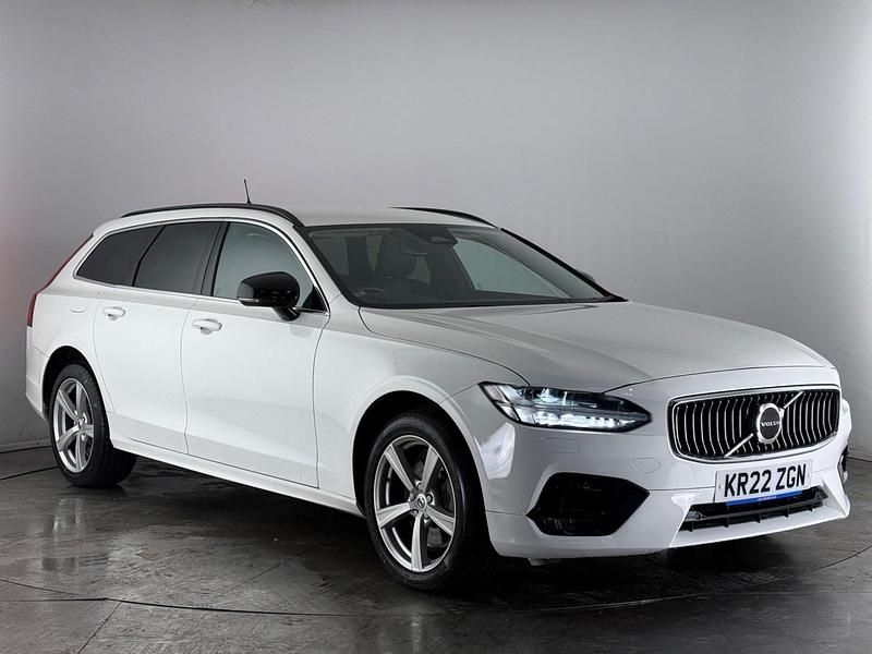 Used Volvo V90 CC 2022 White Estate