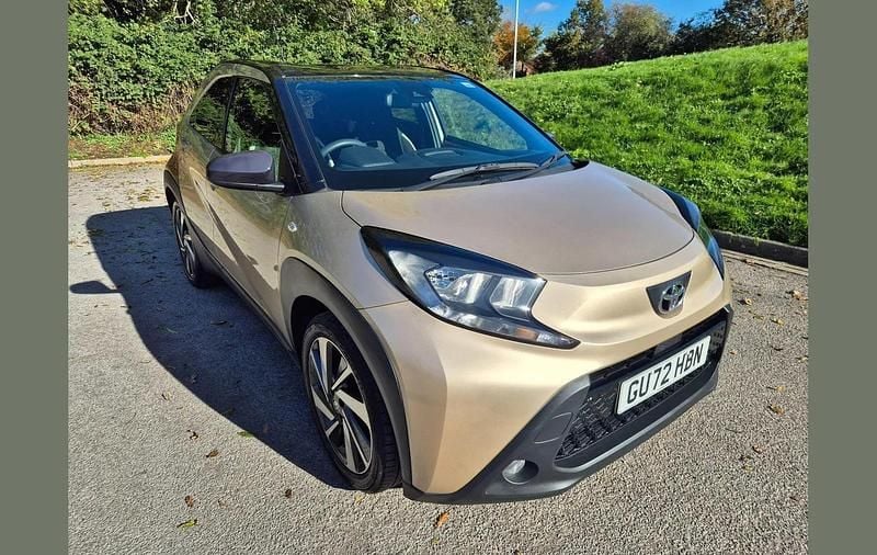 Beige Used 2022 Toyota Aygo X SUV | £12,495 - Image 1/4