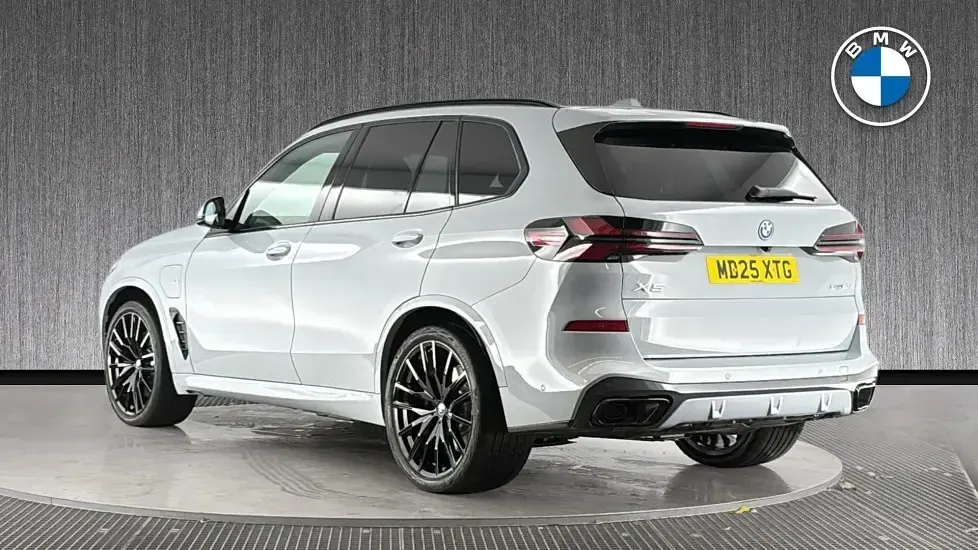 Used BMW X5 M Sport 482 HP (354 kW) 2025 Grey SUV