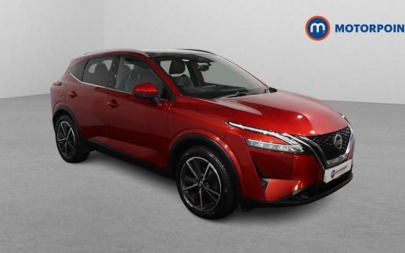 Used Nissan Qashqai Tekna 158 HP (116 kW) 2022 Red SUV