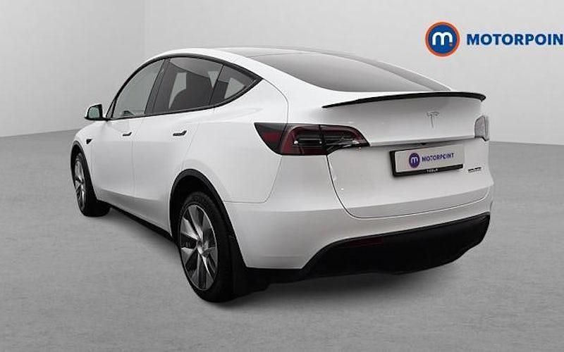 Used Tesla Model Y Long Range AWD 286 kW (389 HP) 2025 SUV