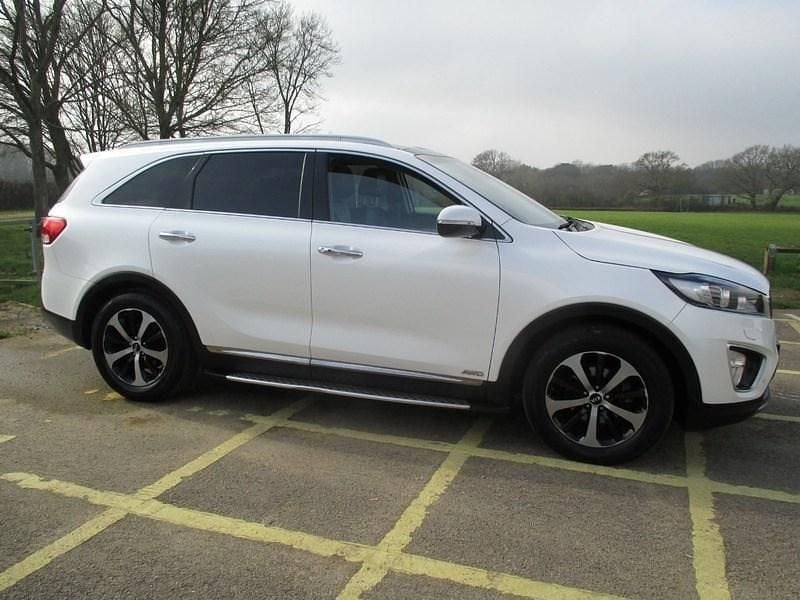 Used Kia Sorento 200 HP (147 kW) 2016 White SUV