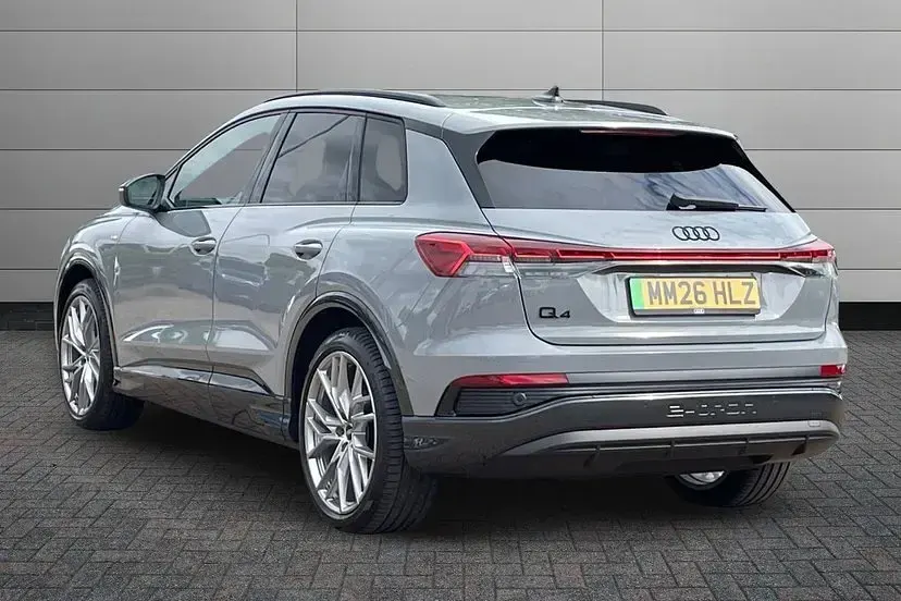 New Audi Q4 e-tron Black Edition 210 kW (286 HP) 2026 Pebble grey SUV