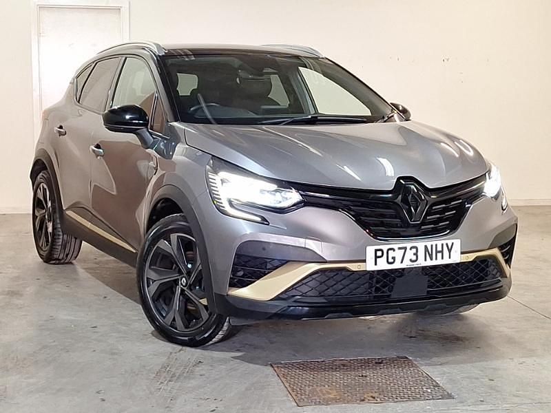 Used Renault Captur Engineered 142 HP (104 kW) 2024 Grey SUV