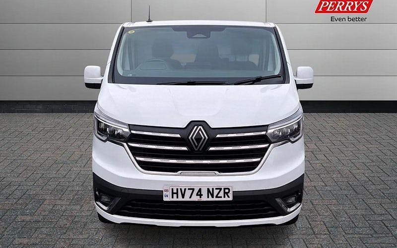 Used Renault Trafic 131 HP (96 kW) 2025 MPV