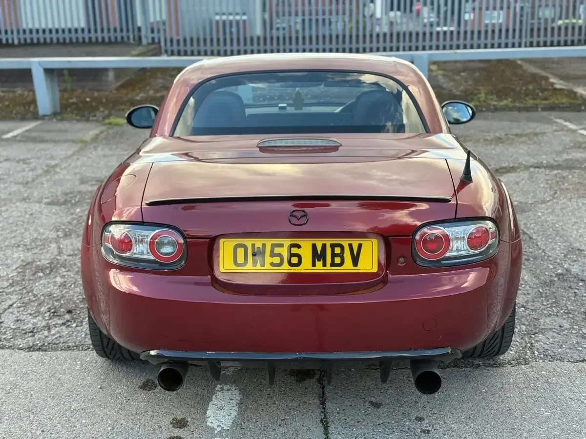 Used Mazda MX5 160 HP (117 kW) 2007 Red Cabriolet