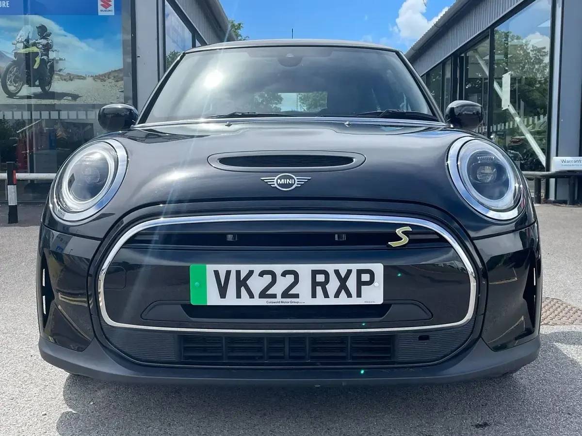 Used Mini Cooper SE Hatch 33 kW (45 HP) 2022 Black Hatchback