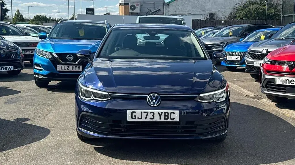 Used VW Golf VIII Life 2023 Blue Hatchback