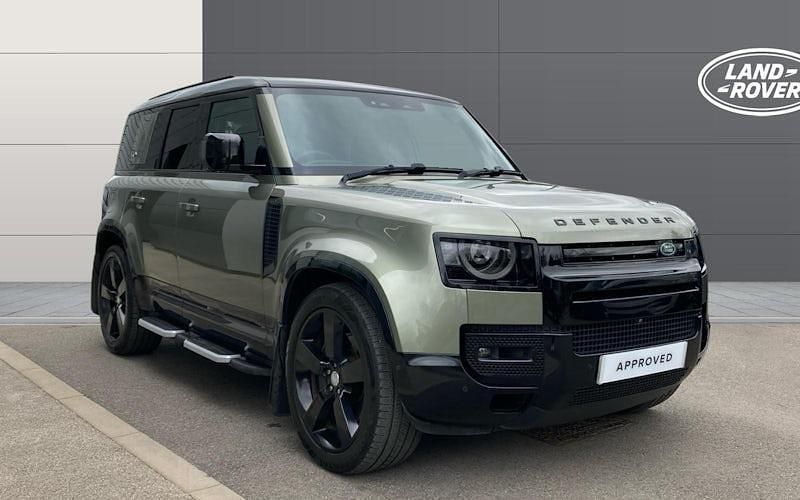 Used Land Rover Defender First Edition 250 HP (183 kW) 2021 SUV