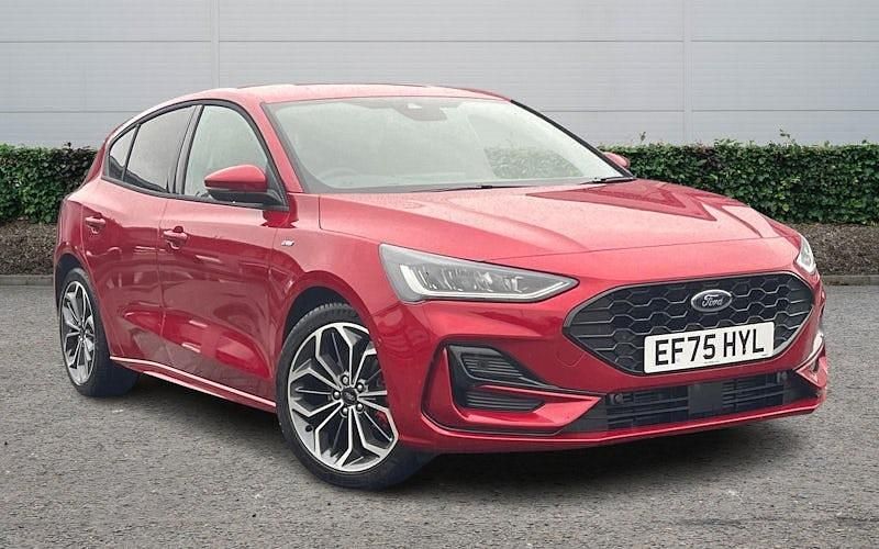 Used Ford Focus ST-Line X 155 HP (114 kW) 2024 Red Hatchback