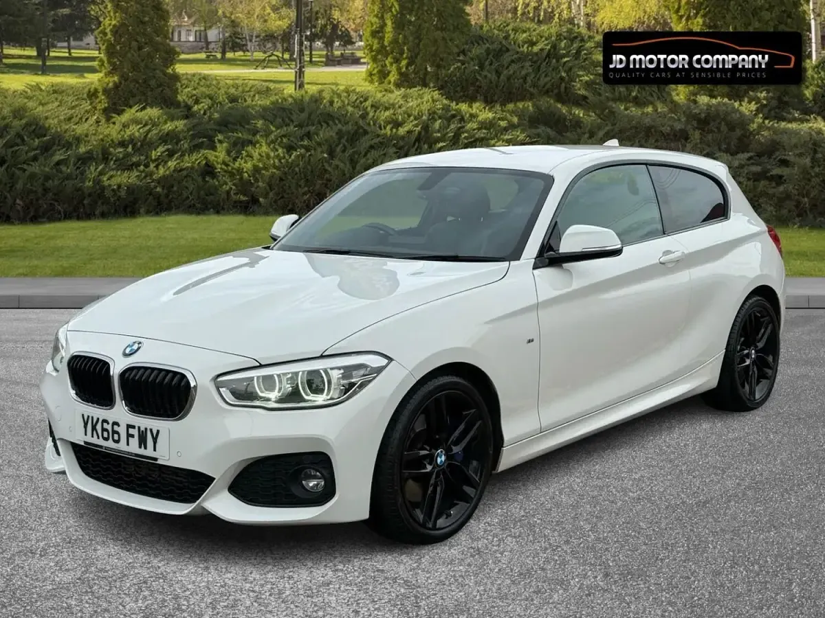 Used BMW 120 M Sport 190 HP (139 kW) 2016 White Hatchback