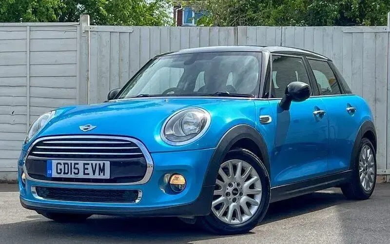 Used Mini Cooper Hatch 136 HP (100 kW) 2017 Hatchback
