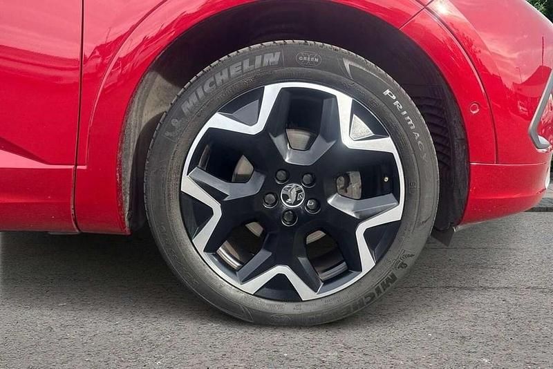 Used Vauxhall Grandland X Ultimate 130 HP (95 kW) 2022 Red SUV