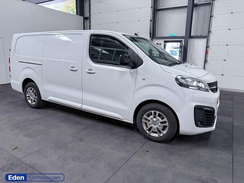 White Used 2022 Vauxhall Vivaro Sportive Van | £12,690 (Fair price) - Image 1/4