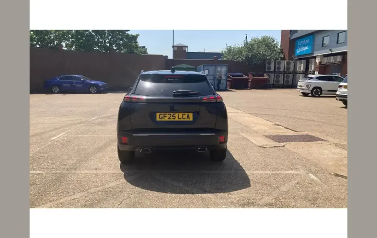 Used Peugeot 2008 Allure 145 HP (106 kW) 2025 Black SUV