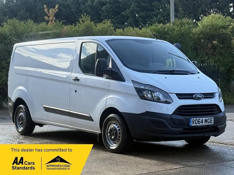 White Used 2014 Ford Transit Custom | £8,990 (A bit pricey) - Image 1/2