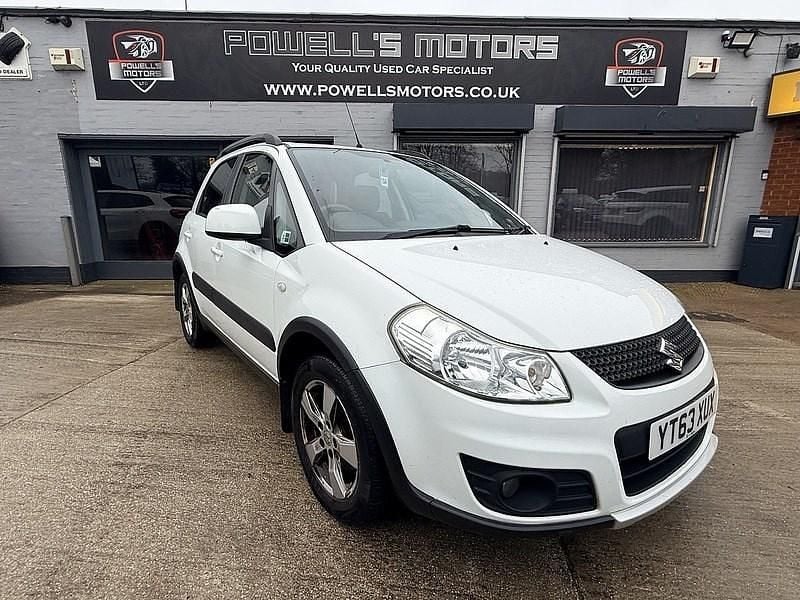 White Used 2013 Suzuki SX4 SZ5 Hatchback | £4,495 (Fair price) - Image 1/4
