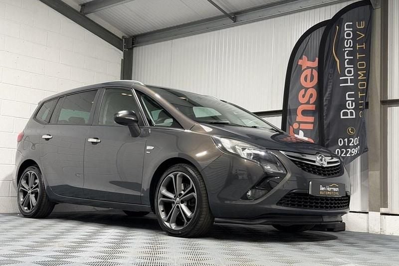 Used Vauxhall Zafira Tourer SRi 165 HP (121 kW) 2013 MPV
