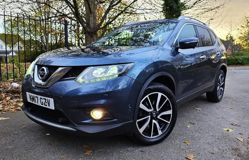 Blue Used 2017 Nissan X-Trail Tekna SUV | £10,290 (Fair price) - Image 1/4