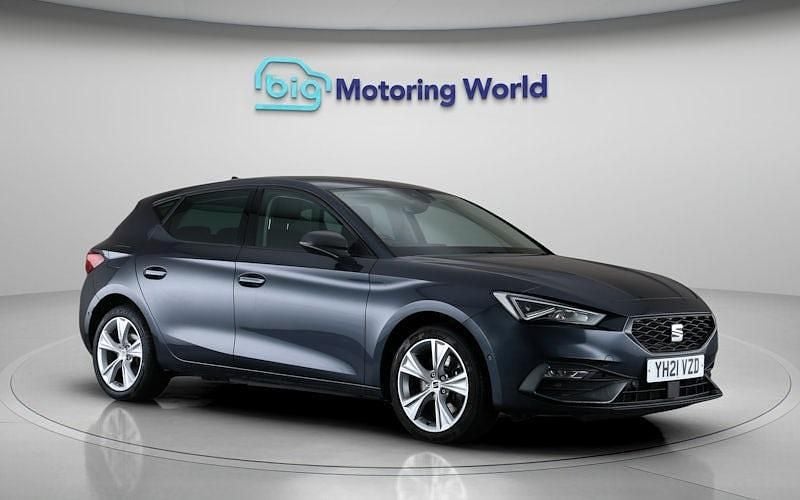 Used 2024 Seat Leon FR Hatchback | £12,800 (Super price) - Image 1/4