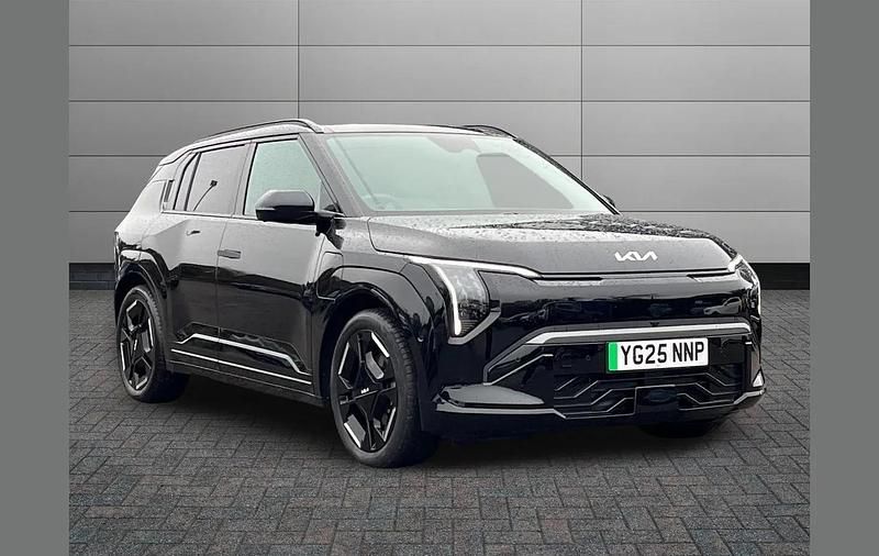 Used Kia EV3 GT-Line S 147 kW (201 HP) 2025 Black SUV