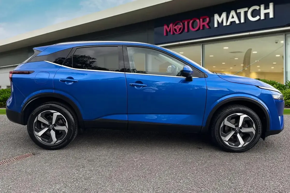 Used Nissan Qashqai N-Connecta 158 HP (116 kW) 2024 Blue SUV