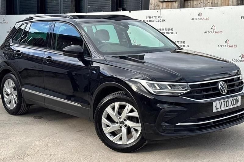 Used VW Tiguan Life 150 HP (110 kW) 2020 Black SUV