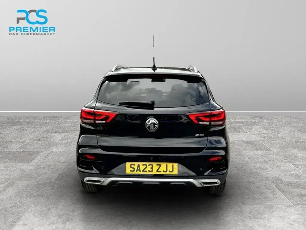Used MG ZS Exclusive 111 HP (81 kW) 2023 Black SUV