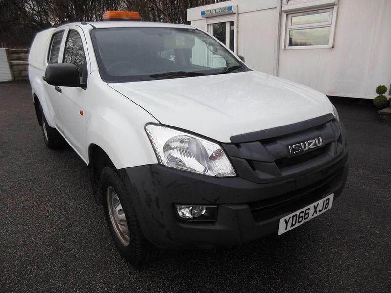 Used Isuzu D-Max 2016 White Pickup