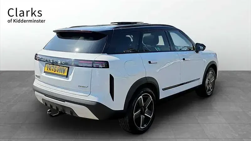 Used Jaecoo 7 347 HP (255 kW) 2025 White/black SUV