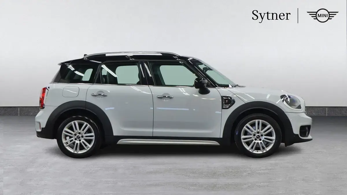 Used Mini Cooper S Countryman Exclusive 189 HP (139 kW) 2020 White SUV