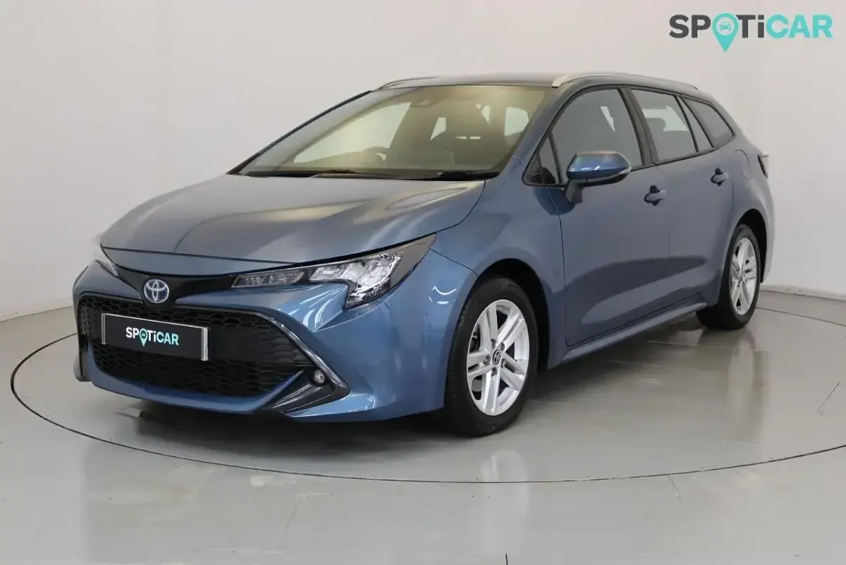 Używany Toyota Corolla 120 KM (88 kW) 2022 Niebieski Kombi