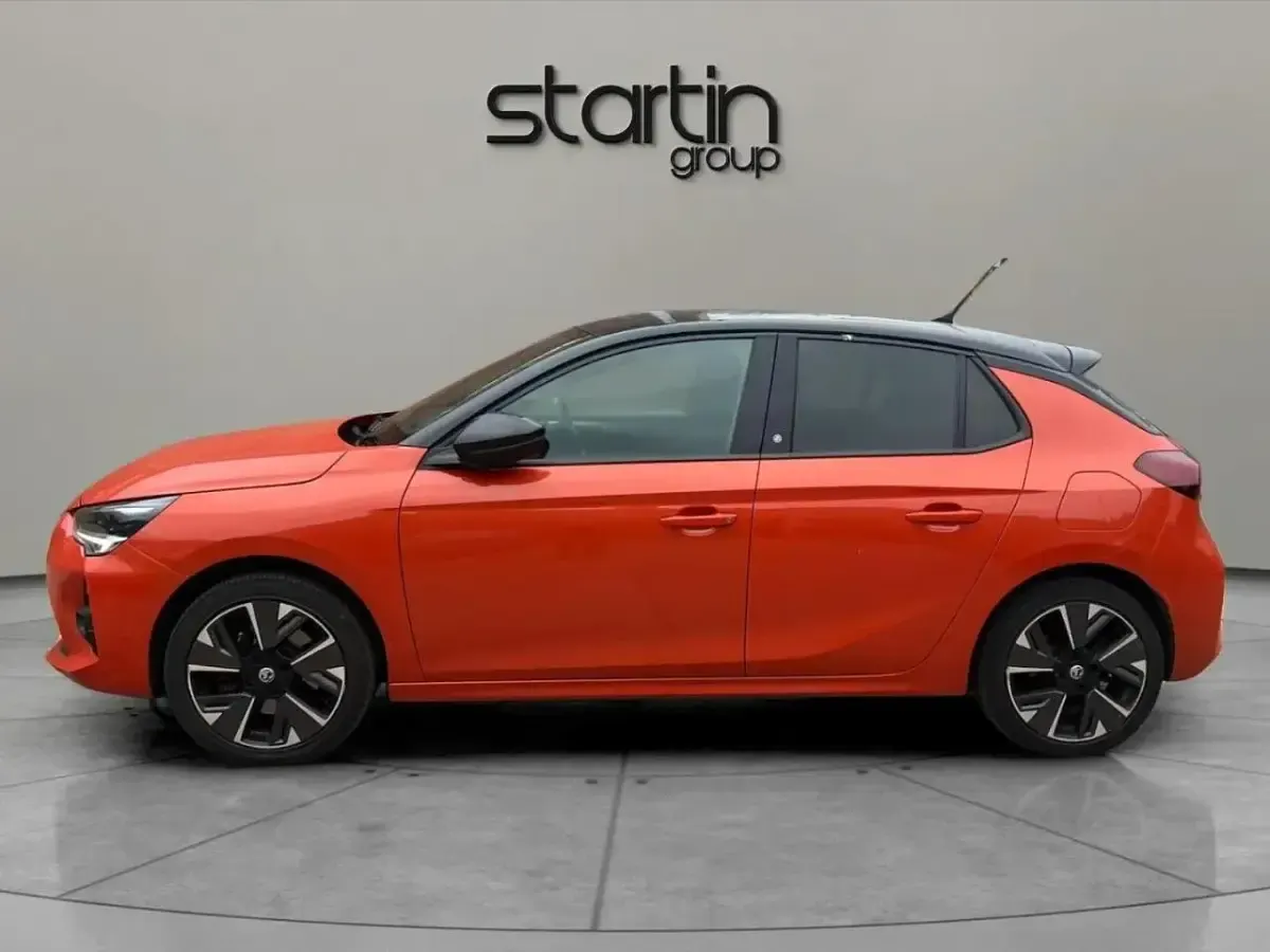Used Vauxhall Corsa-e SRi 98 kW (134 HP) 2021 Orange Hatchback