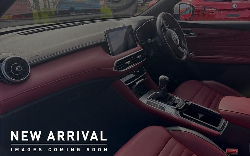 Used MG HS Exclusive 162 HP (119 kW) 2023 Silver SUV