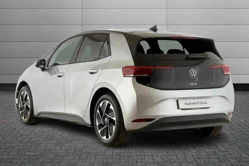 New VW ID.3 Pure 125 kW (170 HP) 2026 Scale silver with solid black roof Hatchback