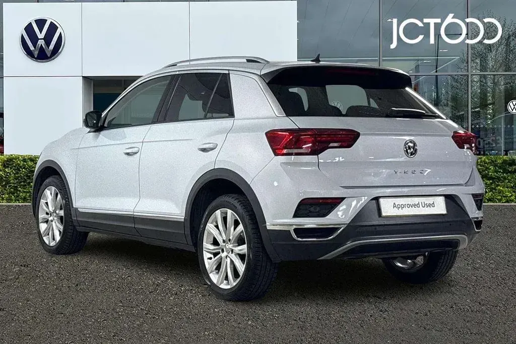 Used VW T-Roc SEL 115 HP (84 kW) 2018 Silver SUV