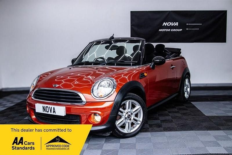 Orange Used 2014 Mini ONE Hatchback | £6,399 (Fair price) - Image 1/4