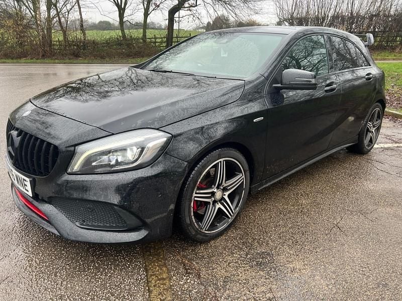Used Mercedes A250 Premium 215 HP (158 kW) 2016 Black Hatchback