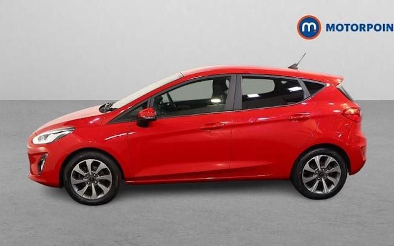 Used Ford Fiesta Trend 125 HP (91 kW) 2021 Red Hatchback