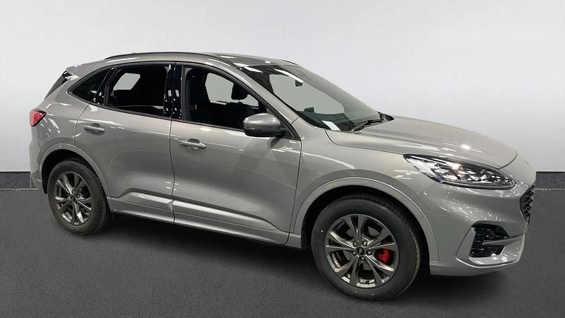 Used Ford Kuga ST-Line 225 HP (165 kW) 2023 Silver SUV