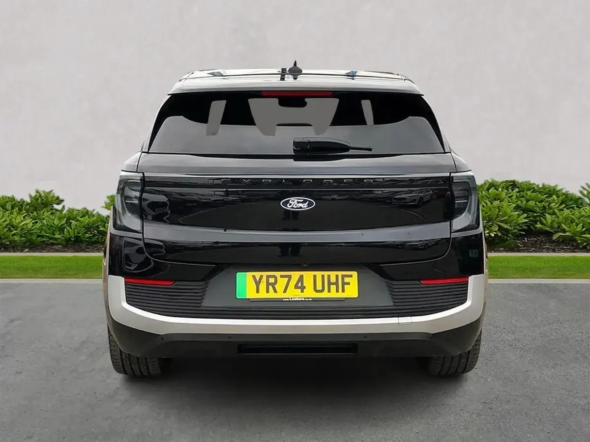 Usado Ford Explorer Premium 210 kW (286 HP) 2024 Preto SUV