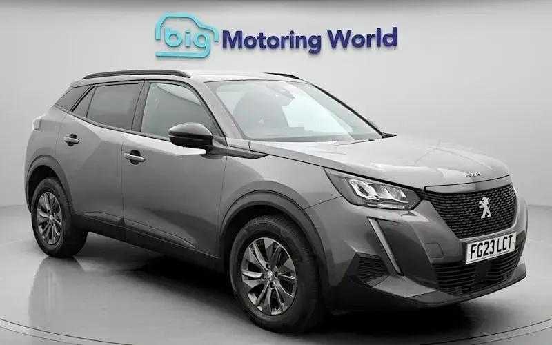 Usado Peugeot 2008 Active+ 101 CV (74 kW) 2023 SUV