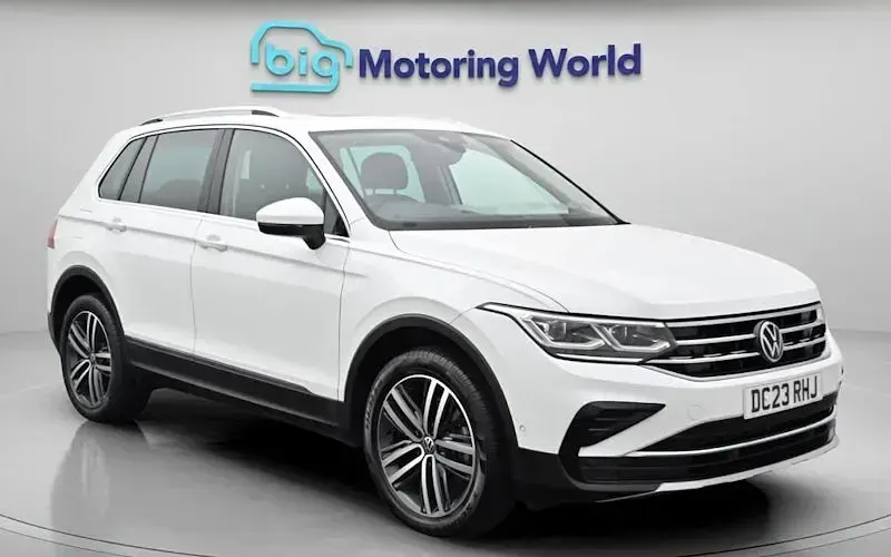 Used VW Tiguan Elegance 245 HP (180 kW) 2023 SUV
