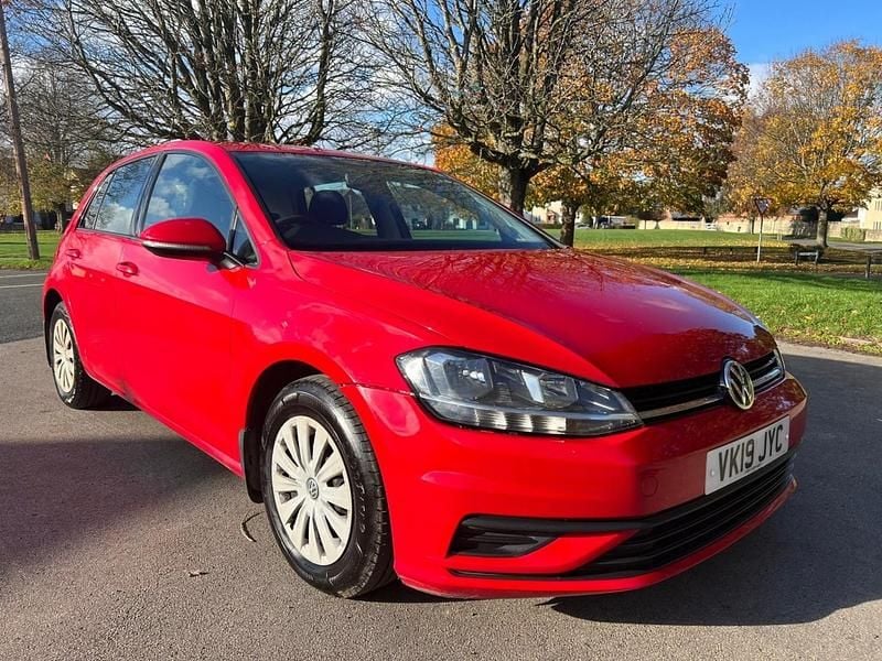 Red Used 2019 VW Golf VII S Hatchback | £5,235 (Super price) - Image 1/4