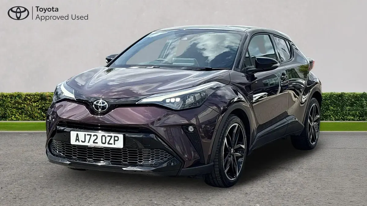 Used Toyota C-HR Sport 122 HP (89 kW) 2023 Deep amethyst bitone SUV
