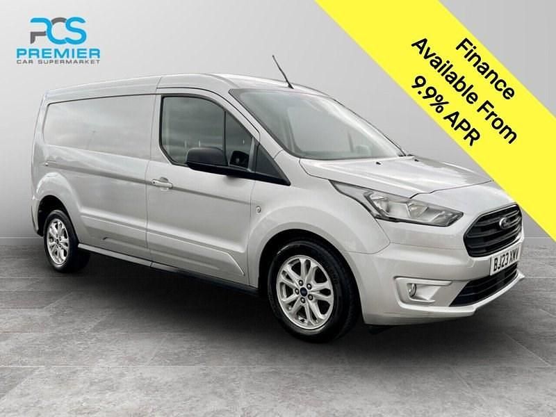 Moondust silver (metallic paint) Used 2023 Ford Transit Limited | £13,200 (Fair price) - Image 1/4