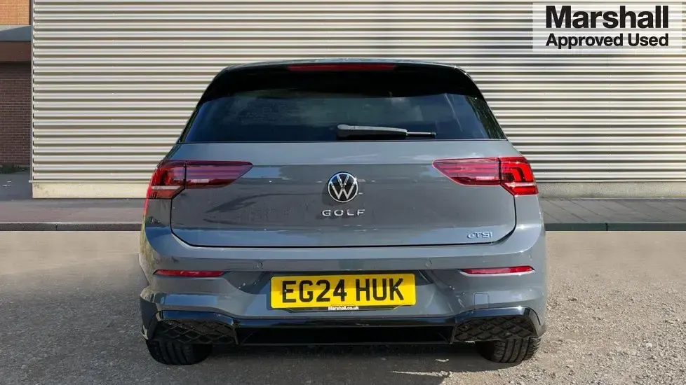 Used VW Golf VIII R-line 150 HP (110 kW) 2024 Grey
