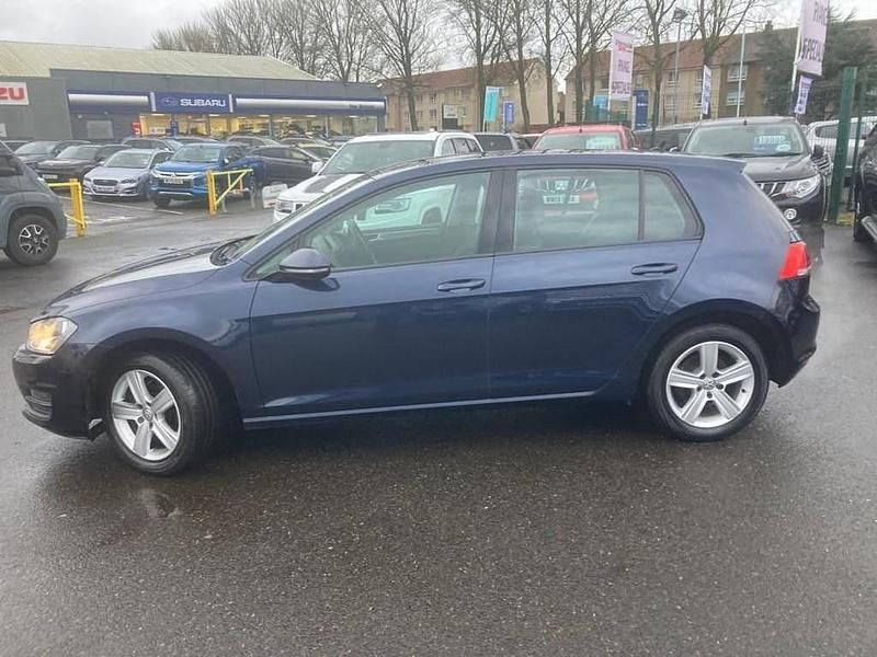 Used VW Golf VII Edition 125 HP (91 kW) 2016 Blue Hatchback